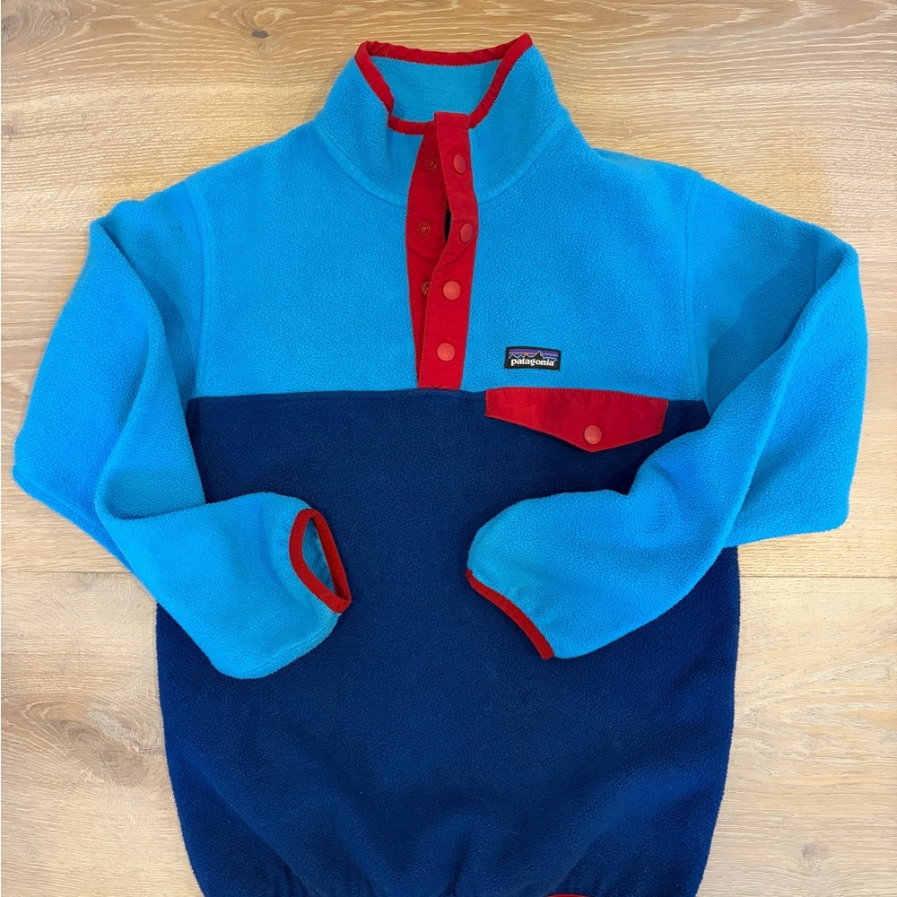 Patagonia Kids Blue and Red Fleece (1/4 snap up)
